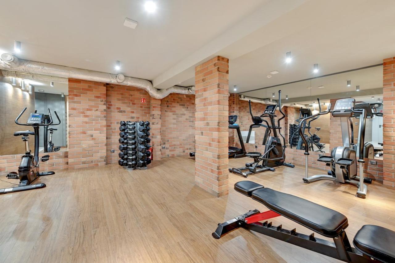 City Center Garden Gates Apartments & Free Parking By Downtown Apartments Гданск Екстериор снимка