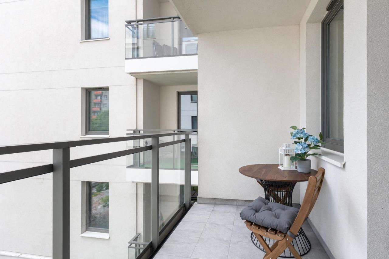 City Center Garden Gates Apartments & Free Parking By Downtown Apartments Гданск Екстериор снимка